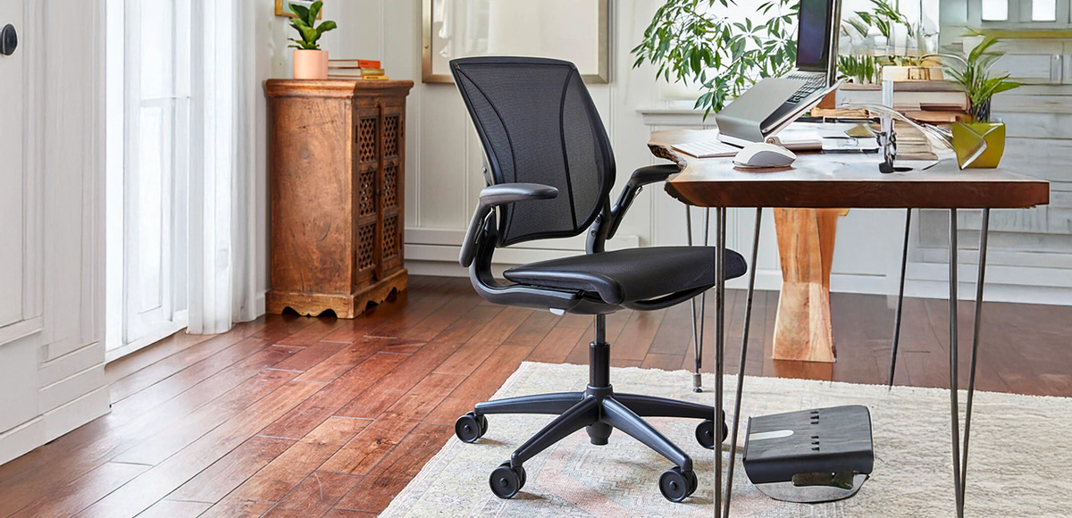 World LM Chair Humanscale sedia ufficio ergonomica su La Mercanti